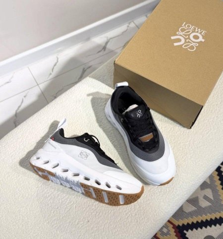 بوت LOEWE / cloudtilt