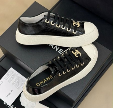 بوت CHANEL